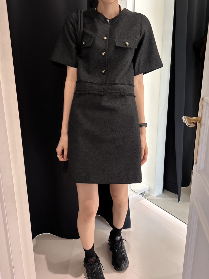 ME MO韓國直郵女裝新款推薦真品時尚24秋冬人氣連衣裙花呢ME MO連衣裙